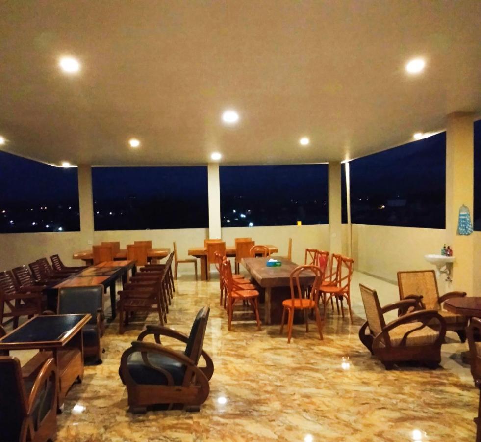 Bluefire Homestay Syariah Banyuwangi  Luaran gambar