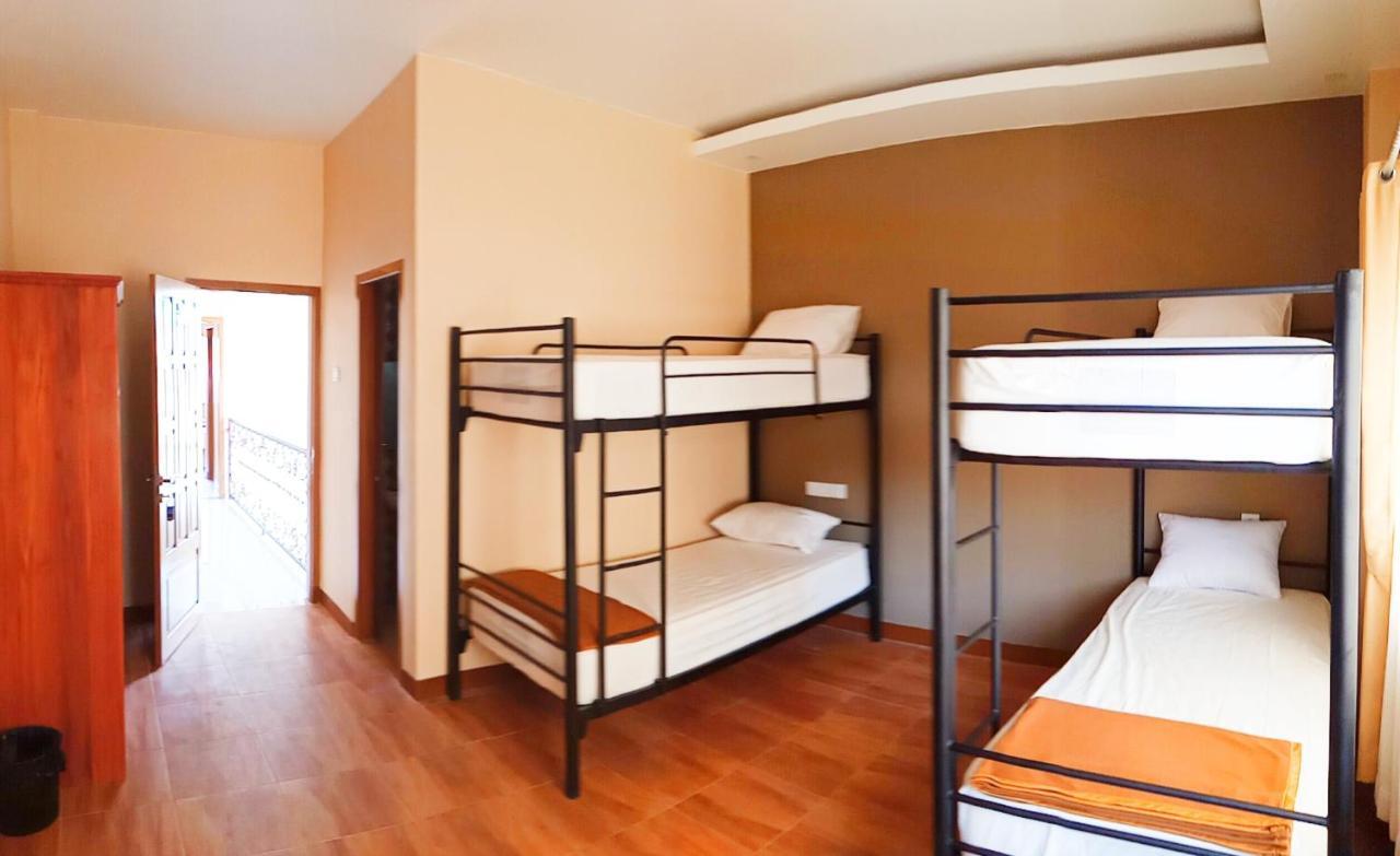 Bluefire Homestay Syariah Banyuwangi  Luaran gambar